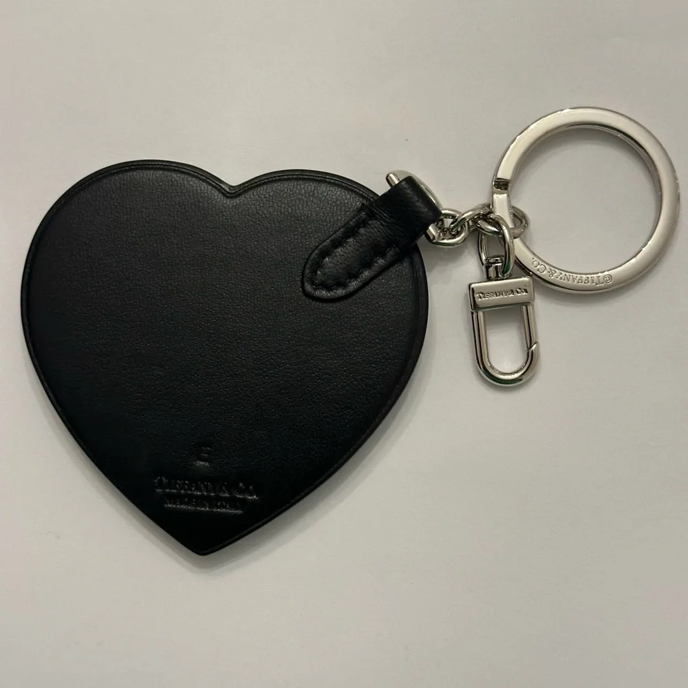 Return to Tiffany & Co. Padded Bag Charm in black leather. - Picture 4 of 9